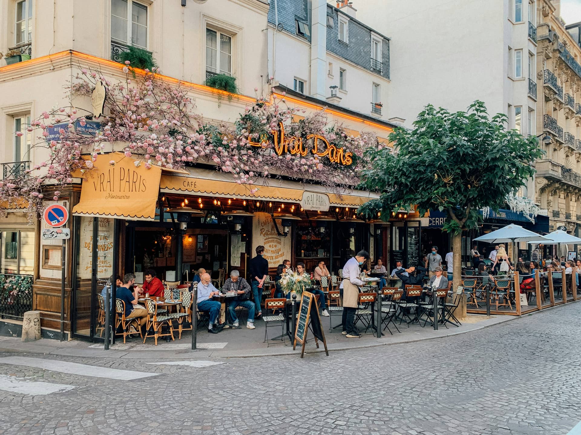 A serene cafe in Paris.